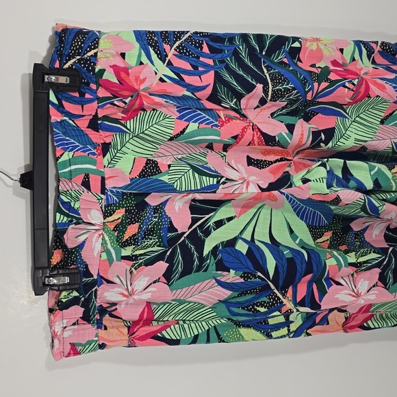 {LOFT} Fluid Wide Leg Crop Pants in Palm Print - Size XL - Picture 8 of 12